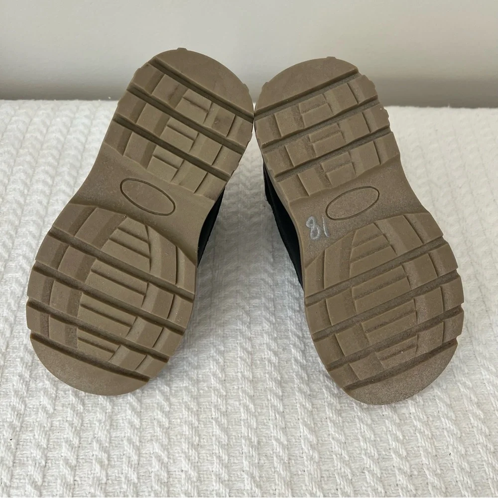 NWOT London Fog Toddler Boys 8 Black Boots Hook & Loop Comfy Cozy Cute Warm